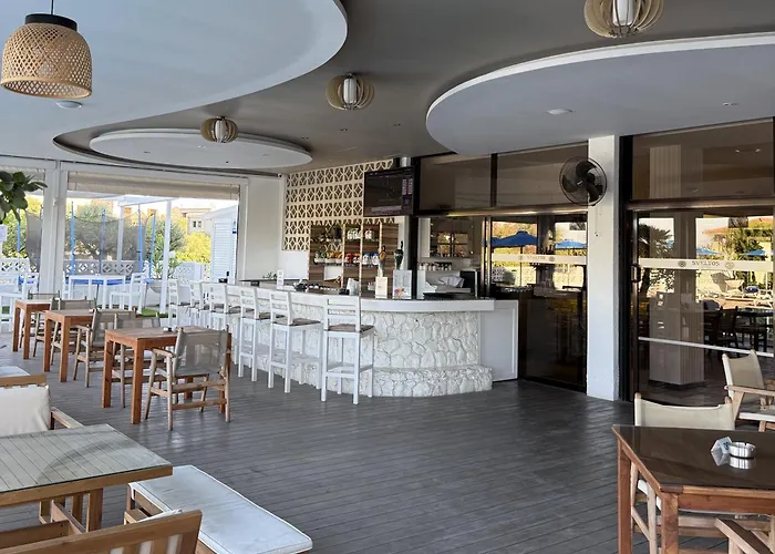 Sveltos Hotell Larnaca