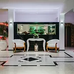 سفيلتوس فندق لارنكا