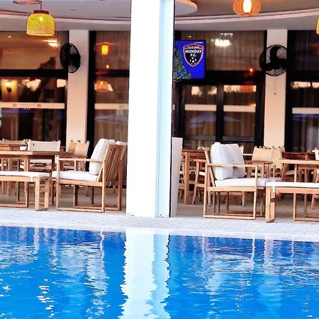 Szálloda Sveltos Lárnaka