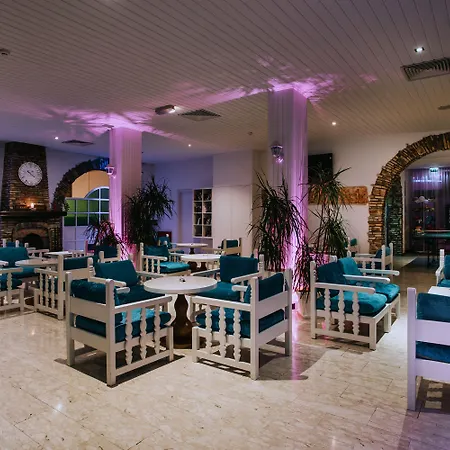 فندق سفيلتوس لارنكا