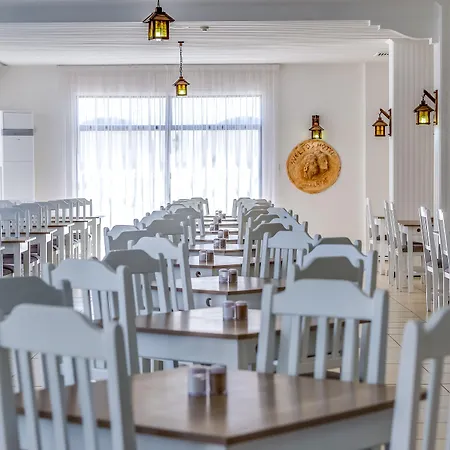 Sveltos Otel Larnaca