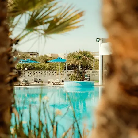 Sveltos Otel 3*